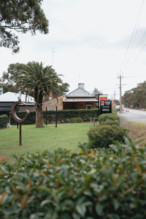 Sevenhill - Tourism Guide 0