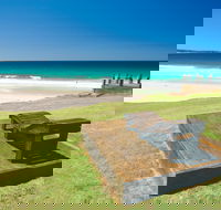 Short Point Beach - Tourism Guide