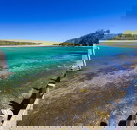 Sussex Inlet Entrance Beach - Tourism Guide