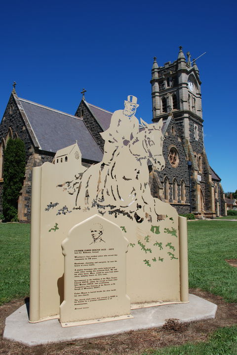Westbury Silhouette Trail - Tourism Guide 0