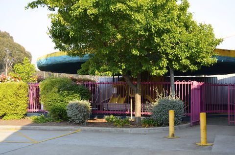 Belconnen Fresh Food Markets - Travel Agents 1