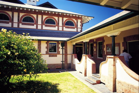 Bourke Town Trail - Tourism Guide 0