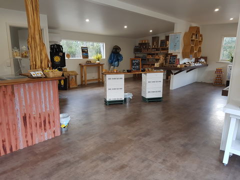 Bruny Island Honey Company - Bruny Island - Cruises Travel 2