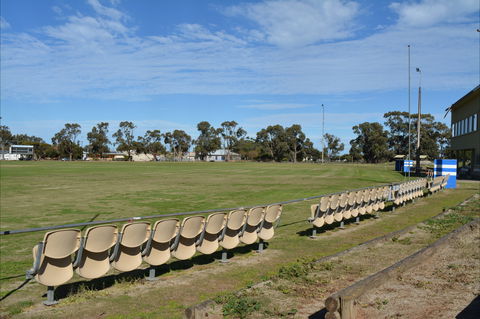 Cleve Sporting Facilities - Tourism Guide 2
