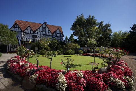 Cockington Green Gardens - Tourism Guide 0