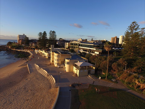 Cronulla Beach - Travel Agents 2