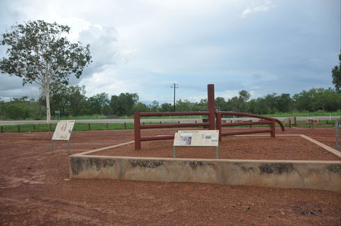 Durack Memorial - Cruises Travel 0