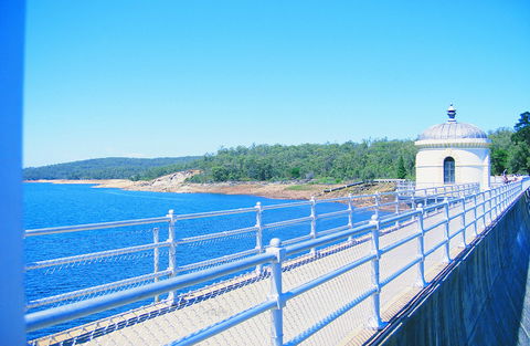 Mundaring Weir - Cruises Travel 0