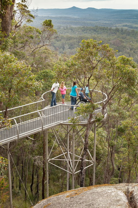 Walpole Wilderness Discovery Centre - Cruises Travel 0
