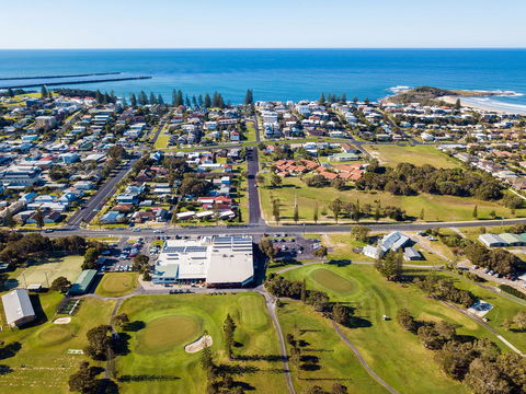 Yamba Golf And Country Club - Tourism Guide 2