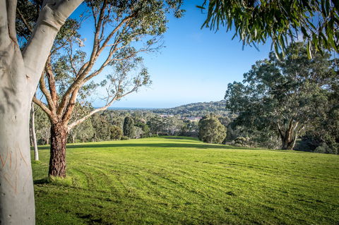 Yankalilla Golf Course - Tourism Guide 1
