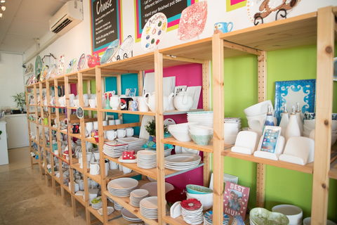Colour My Pot - Tourism Guide 0