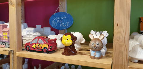 Colour My Pot - Tourism Guide 2