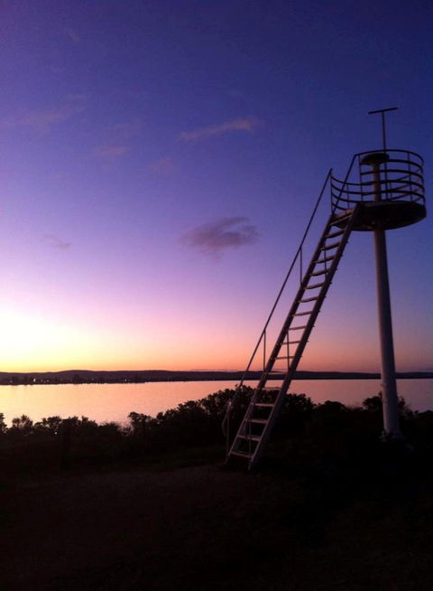 Island Lookout Tower And Reserve - Tourism Guide 0