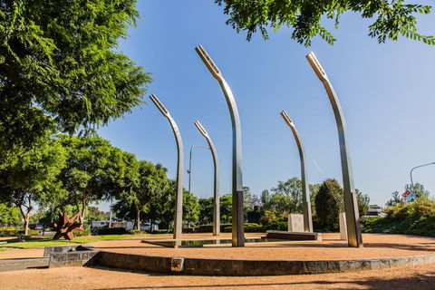 Sculpture Garden Campbelltown - Tourism Guide 2