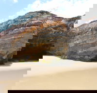 Shelley Caves - Tourism Guide