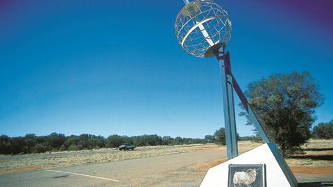 Tropic Of Capricorn Marker - Tourism Guide 0