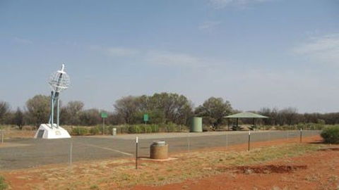Tropic Of Capricorn Marker - Tourism Guide 1