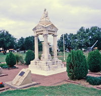 Weeping Mother Memorial - Tourism Guide