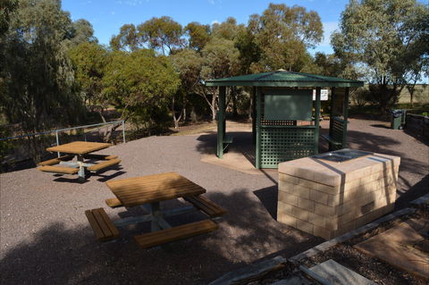 Yeldulknie Weir & Reservoir - Tourism Guide 2