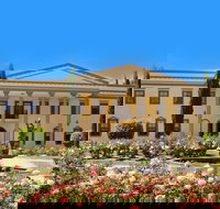 Barossa Chateau Queens Rose Garden - Travel Agents