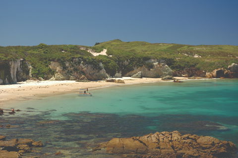 Broughton Island - Travel Agents 1
