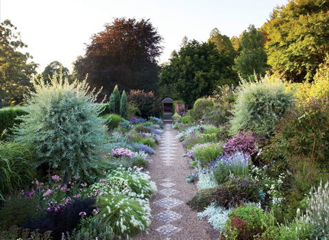 Cloudehill Gardens - Cruises Travel 1