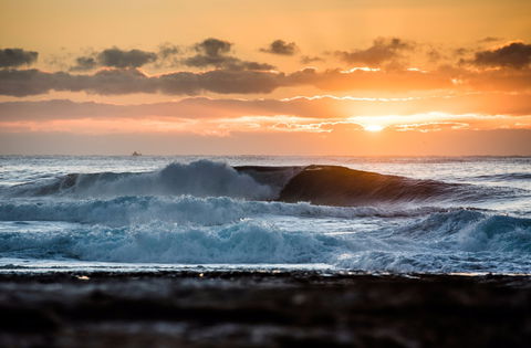 Guillotines Surf Break - Tourism Guide 0