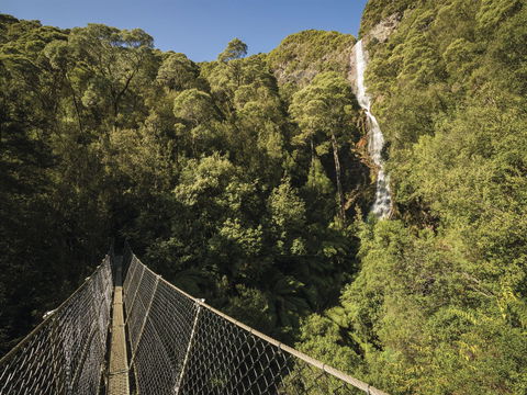 Montezuma Falls - Tourism Guide 1
