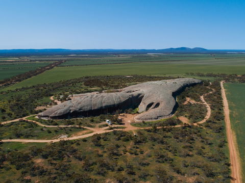 Pildappa Rock - Tourism Guide 2