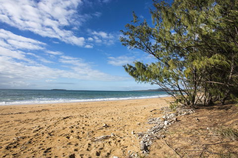 Salonika Beach - Tourism Guide 0