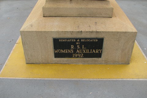 Soldier Statue Memorial, Chinchilla - Tourism Guide 1