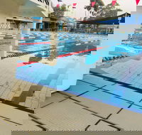 Werribee Outdoor Pool - Cruises Travel