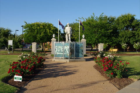 WW1 Memorial Park - Tourism Guide 0