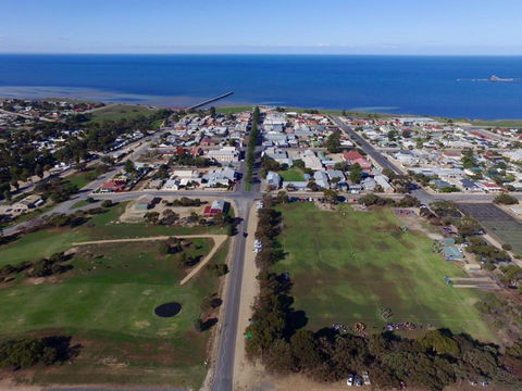 Ardrossan Lookout - Tourism Guide 0