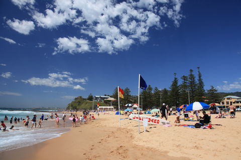 Austinmer Beach - Tourism Guide 2