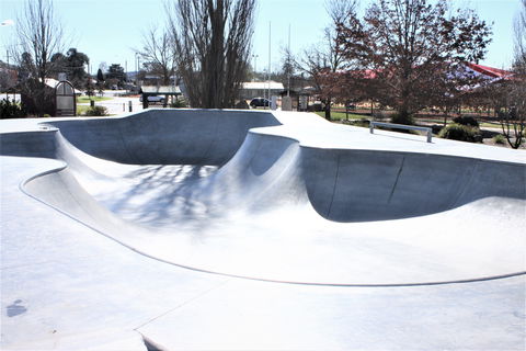 Blayney Skate Park - Travel Agents 0