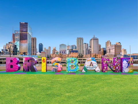 BRISBANE Sign - Cruises Travel 0