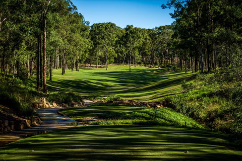 Brookwater Golf And Country Club - Tourism Guide 1