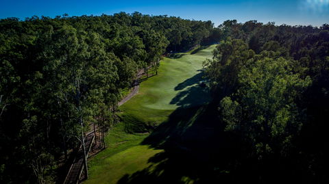 Brookwater Golf And Country Club - Tourism Guide 2