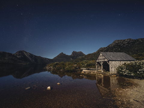 Devonport, Cradle Mountain And The Great Western Tiers - Tourism Guide 2