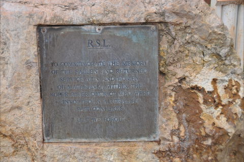Mataranka War Memorial - Cruises Travel 1