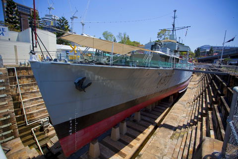 Queensland Maritime Museum - Tourism Guide 1