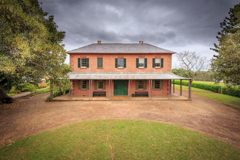 Rouse Hill Estate - Tourism Guide 0