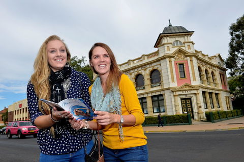 Art Trails In The Moree Plains - Travel Agents 0