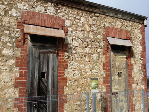 A Walk Back In Time Time Trail - Kingscote - Tourism Guide 0