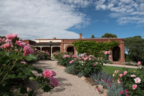 Beaumont House - Tourism Guide 0