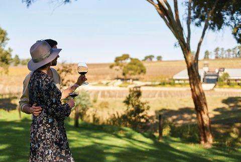 Beresford Estate Tasting Pavilion - Tourism Guide 2