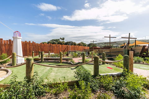 Great Ocean Road Mini Golf - Travel Agents 1