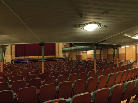 Her Majesty's Theatre Ballarat - Tourism Guide 1